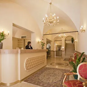 *** Hotel Cavour Italien