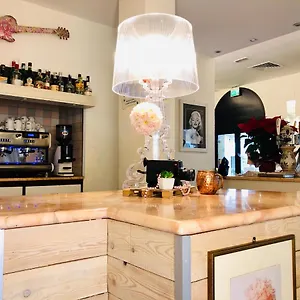 *** Hotel Garisenda - In Centro A - Italy